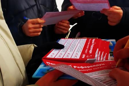 В Краснодарском крае продолжается Народный референдум КПРФ
