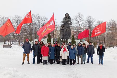 Самарская область. День Советской Армии и Военно-Морского Флота в Тольятти