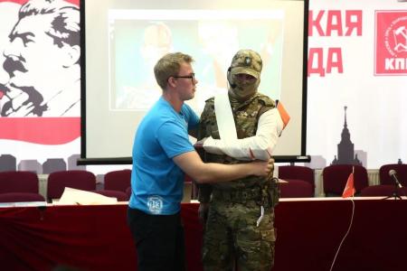 Активисты подмосковного комсомола организовали и провели второй урок полевой медицины в Москве