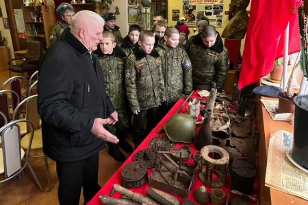 Подмосковные коммунисты: Родная, любимая наша страна, ты можешь на нас положиться!