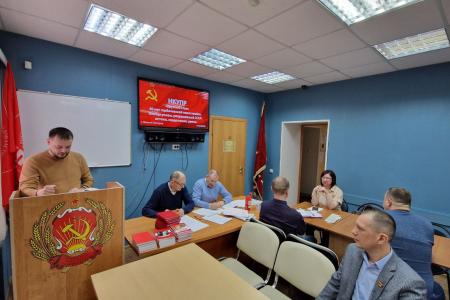 В Нижегородском коммунистическом университете политического руководства состоялся круглый стол на тему «Перестройка: 40 лет спустя»