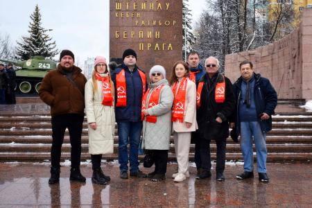 День народного подвига по формированию Уральского добровольческого танкового корпуса в Перми