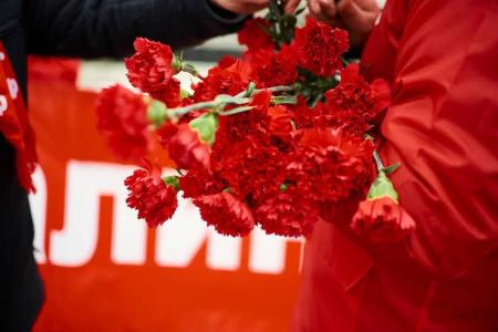Нижегородские коммунисты почтили память Иосифа Виссарионовича Сталина