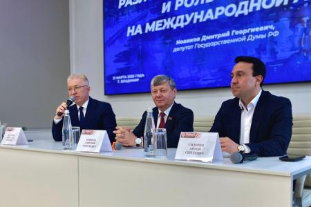 Начался визит заместителя Председателя ЦК КПРФ Д.Г. Новикова во Владимир