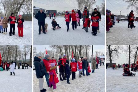 Коммунисты Саратовской области организовали спортивный праздник «Красная лыжня - 2025»