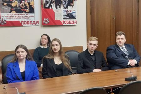 Мария Дробот обсудила с московскими студентами работу Госдумы и перспективы молодёжной политики