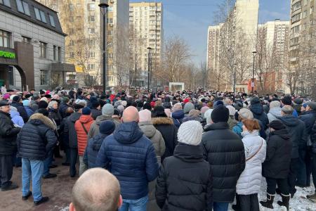 Денис Парфенов в Москворечье-Сабурово: сохранить поликлинику №210!