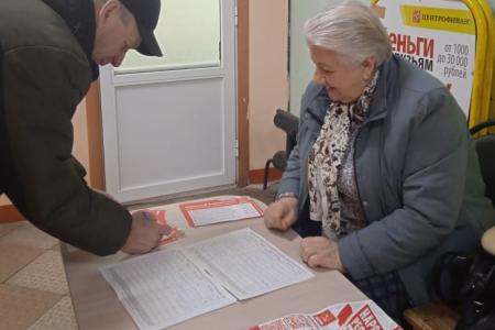 Коммунисты Ивановской области продолжают проводить Народный референдум