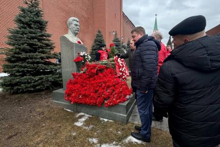 Нижегородские коммунисты почтили память Иосифа Виссарионовича Сталина