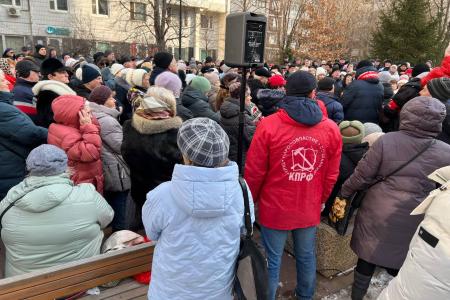 Денис Парфенов в Москворечье-Сабурово: сохранить поликлинику №210!