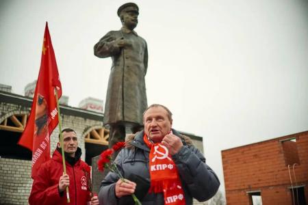 Нижегородские коммунисты почтили память Иосифа Виссарионовича Сталина