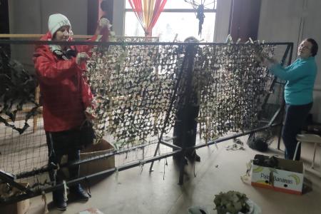 «Народный референдум» и помощь бойцам СВО – новгородские коммунисты поработали в Крестцах