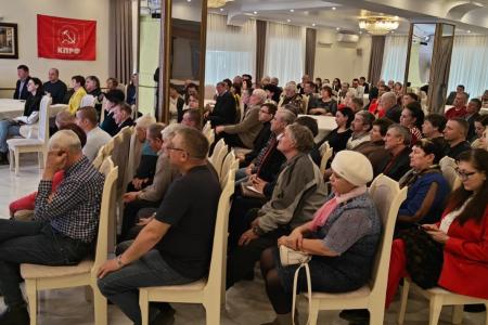В Оренбуржье КПРФ провела съезд депутатов и кандидатов для обсуждения партийных проектов и выборов