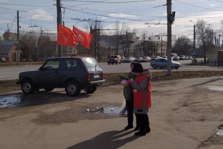 Коммунисты Ивановской области продолжают проводить Народный референдум