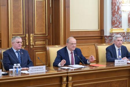 Все работаем на победу!