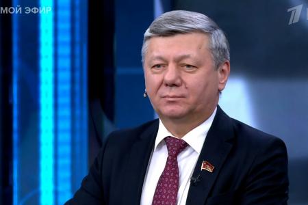 Дмитрий Новиков на Первом канале о “счётчике” Трампа и о том, что наилучшая защита от конфликта России и Украины – их единое государство