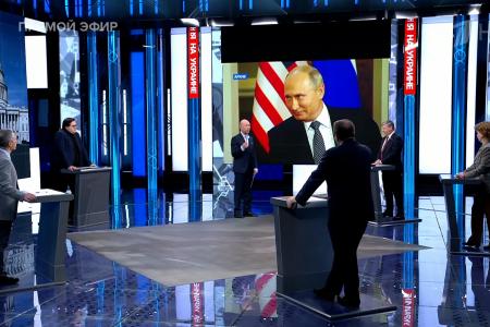 Дмитрий Новиков на Первом канале о российско-американских переговорах и выражении Геннадия Зюганова “Отсутствующий всегда неправ”
