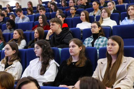 Дмитрий Новиков провёл встречу со студентами Северо-Кавказского федерального университета