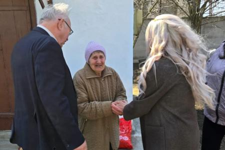 Делегация КПРФ во главе с Казбеком Тайсаевым прибыла в Донецкую Народную Республику