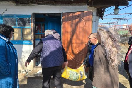 Делегация КПРФ во главе с Казбеком Тайсаевым прибыла в Донецкую Народную Республику