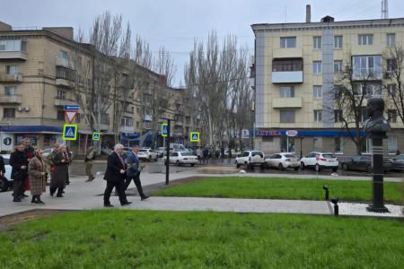 Делегация КПРФ во главе с Казбеком Тайсаевым в Луганской Народной Республике