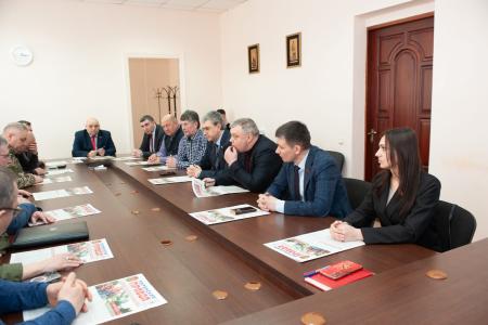 Делегация КПРФ во главе с Казбеком Тайсаевым в Луганской Народной Республике