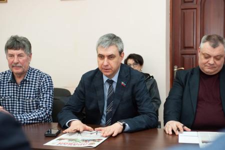 Делегация КПРФ во главе с Казбеком Тайсаевым в Луганской Народной Республике