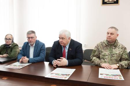 Делегация КПРФ во главе с Казбеком Тайсаевым в Луганской Народной Республике