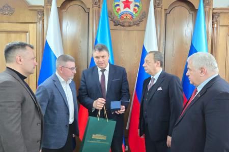 Делегация КПРФ во главе с Казбеком Тайсаевым в Луганской Народной Республике