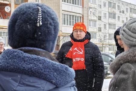 Представители Ивановского обкома КПРФ обсудили актуальные проблемы с жителями Родниковского района