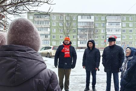 Представители Ивановского обкома КПРФ обсудили актуальные проблемы с жителями Родниковского района
