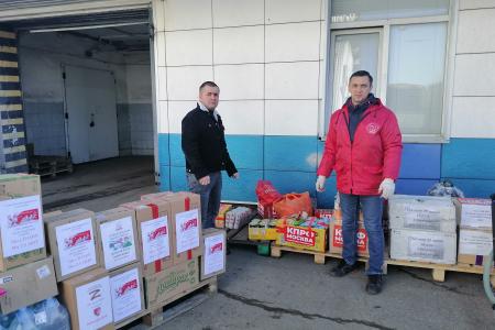 Московские коммунисты приняли участие в отправке гуманитарного конвоя КПРФ
