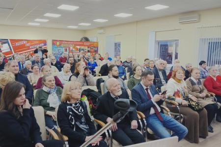 Санкт-Петербург. Полвека на службе коммунистической партии и искусству