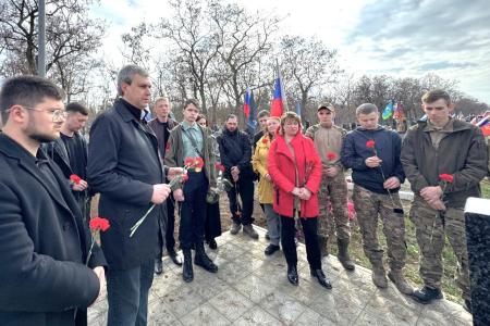 Луганская Народная Республика. Памяти павших будем достойны!