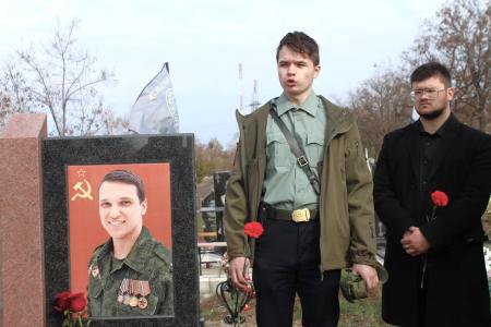Луганская Народная Республика. Памяти павших будем достойны!