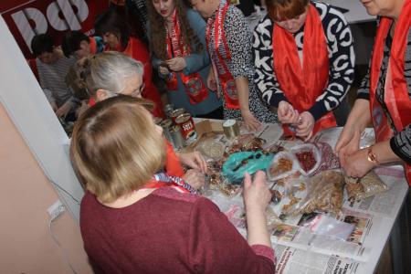 Представители Башкирского регионального отделения ВЖС “Надежда России” отметили наступающий праздник 8 Марта