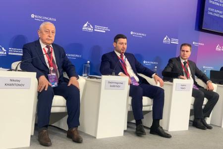 Николай Харитонов принимает участие в работе VI Международного арктического форума «Арктика - территория диалога»