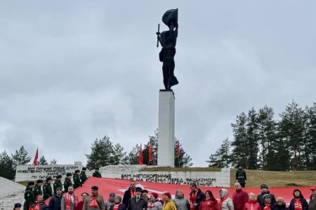 "От Идрицы до Петрозаводска под Красным Знаменем". Продолжается второй этап марша-эстафеты «Наша Великая Победа» по регионам Северо-Западного федерального округа