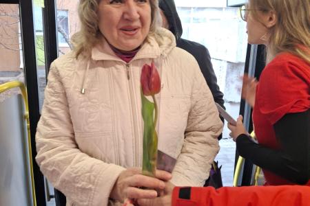 Белгородцы празднуют весну с надеждой на мир
