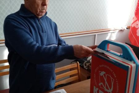 В Астраханской области продолжается Народный референдум КПРФ