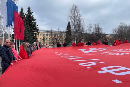 "От Идрицы до Петрозаводска под Красным Знаменем". Продолжается второй этап марша-эстафеты «Наша Великая Победа» по регионам Северо-Западного федерального округа