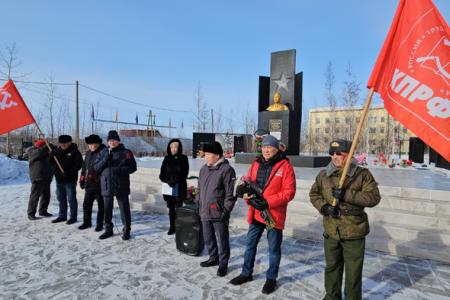 Знамя Победы алеет на Полюсе холода.  Марш-эстафета «Наша Великая Победа» в Якутии
