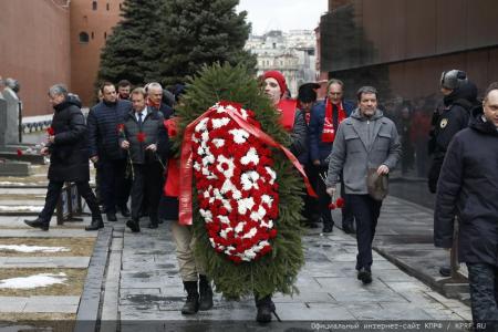 Проявить волю И.В. Сталина и характер великой Советской эпохи!