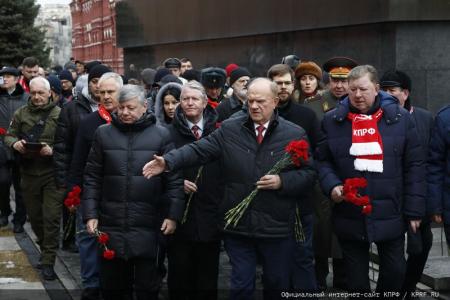 Проявить волю И.В. Сталина и характер великой Советской эпохи!