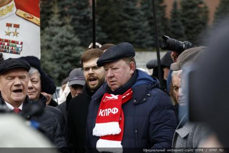 Проявить волю И.В. Сталина и характер великой Советской эпохи!
