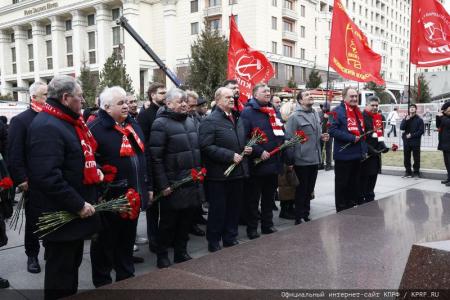 Проявить волю И.В. Сталина и характер великой Советской эпохи!