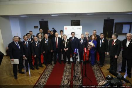 Г.А. Зюганов открыл в Госдуме выставку «Первые в Космосе»