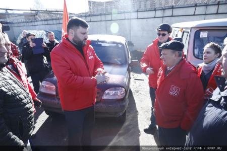Для фронта и Победы! 136-й гуманитарный конвой от КПРФ ушел в Новороссию и Курск