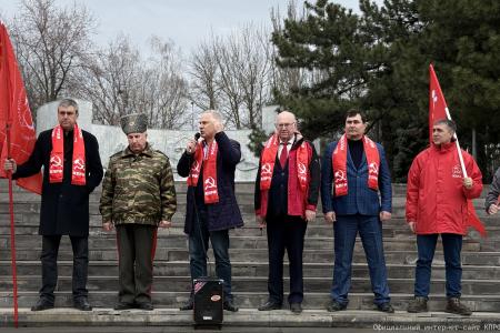 За Родину, за Победу, за Сталинград! Завершился первый этап международного антифашистского автомарша-эстафеты