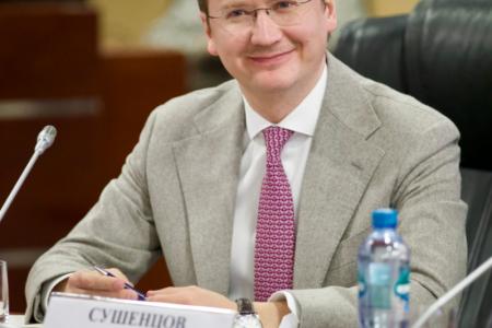 «Преемственность поколений и традиционные ценности дипломатической службы»: Анастасия Удальцова провела круглый стол в МГИМО